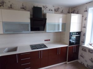 Угловая кухня в стиле модерн 
