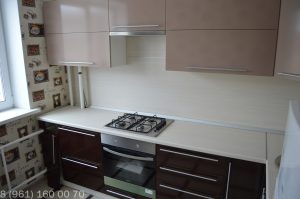 Угловая кухня с фасадами глянец