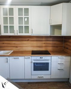 Светлая уютнейшая кухня