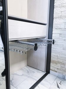 Шкаф-купе с зеркалами во всю высоту